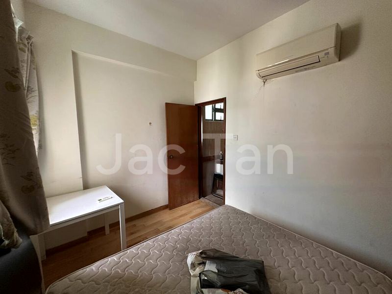 3 Bed Condo for Rent in  Central Grove - Image 3